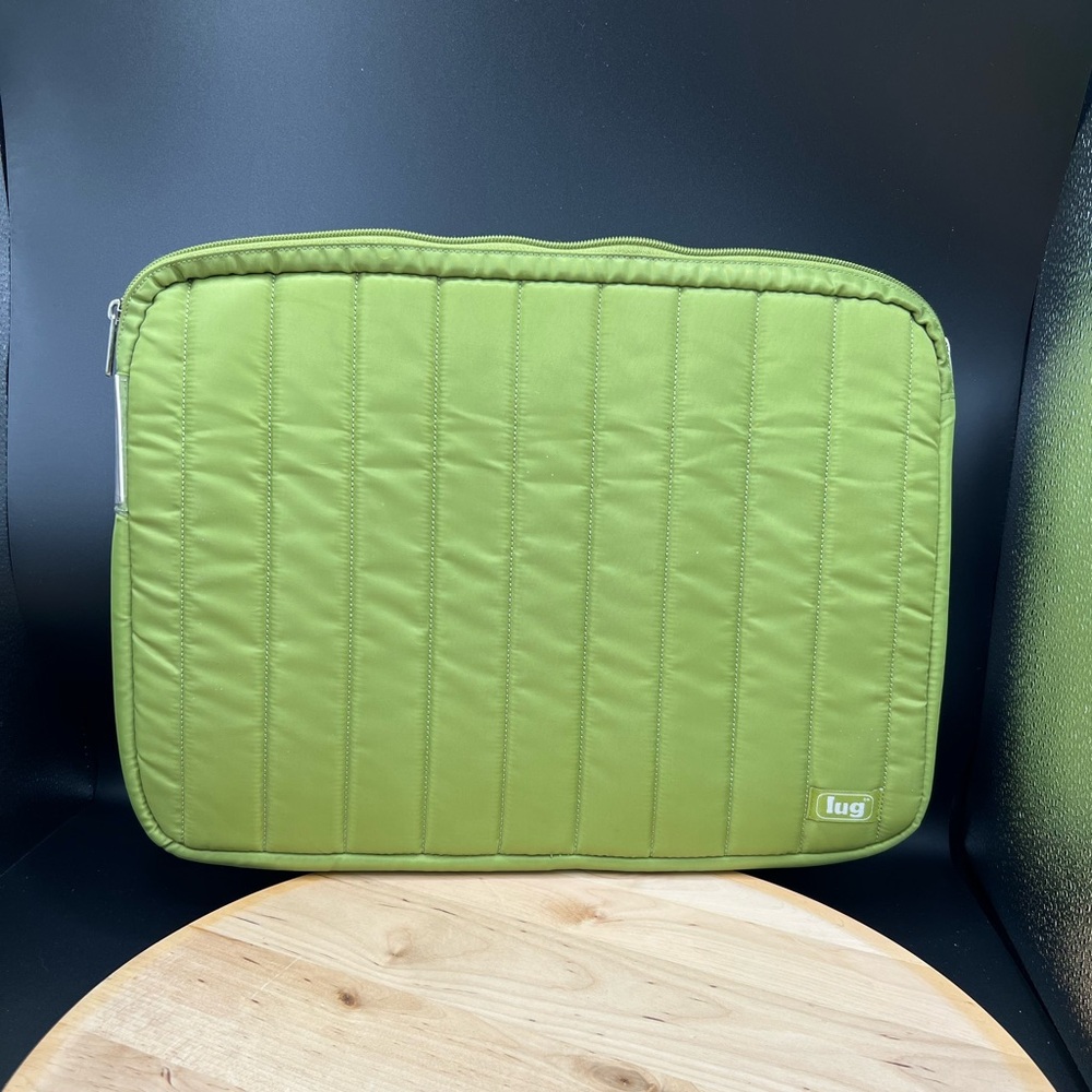 Lug Travel Padded Quilted Green Laptop Case